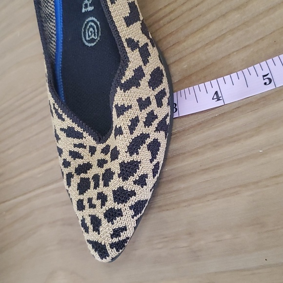 Rothy's leopard print point flats size 6.5 - Picture 13 of 16